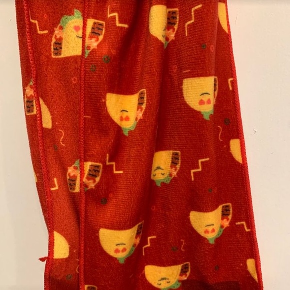 New, Never Worn - Super cute, soft El Paso Taco scarf - Picture 3 of 4